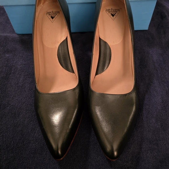 Fluevog Desmond Heels Size 8m5 Pumps Black - Picture 13 of 16